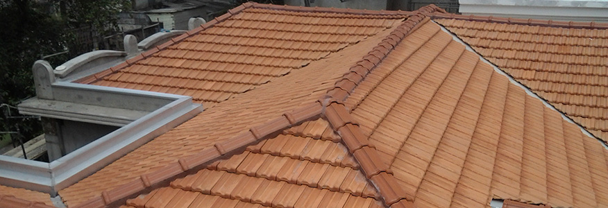 Reforma e construçao de telhados e coberturas